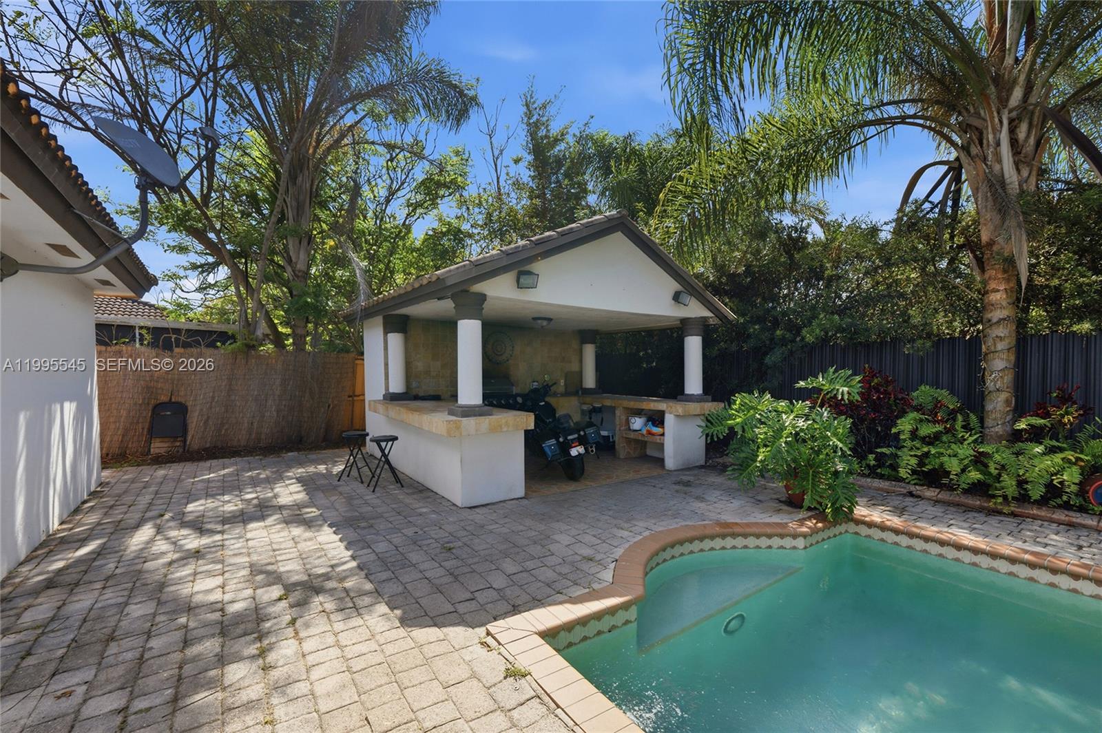 LAGUNA PONDS SEC 2 - Residential