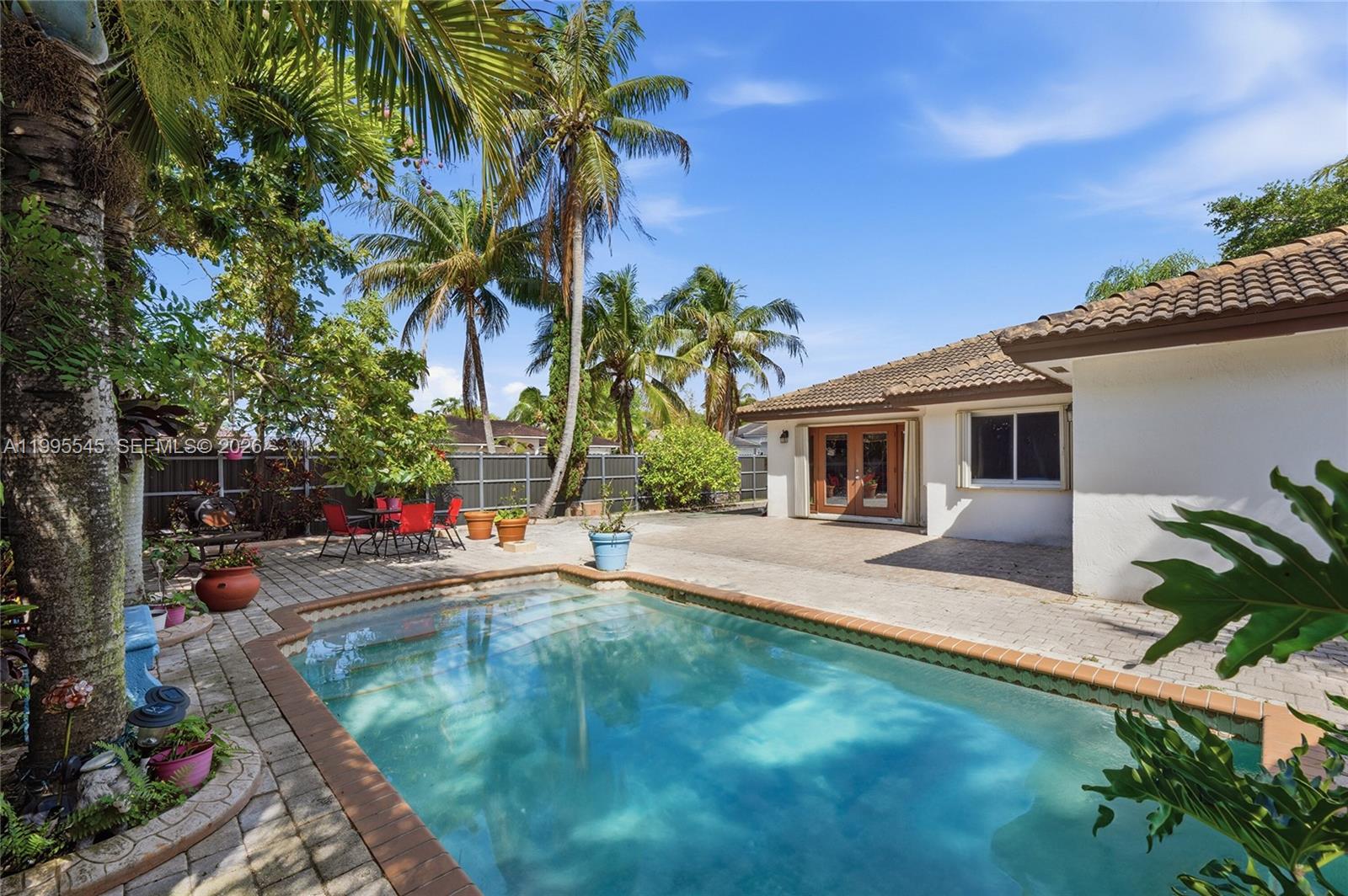 LAGUNA PONDS SEC 2 - Residential