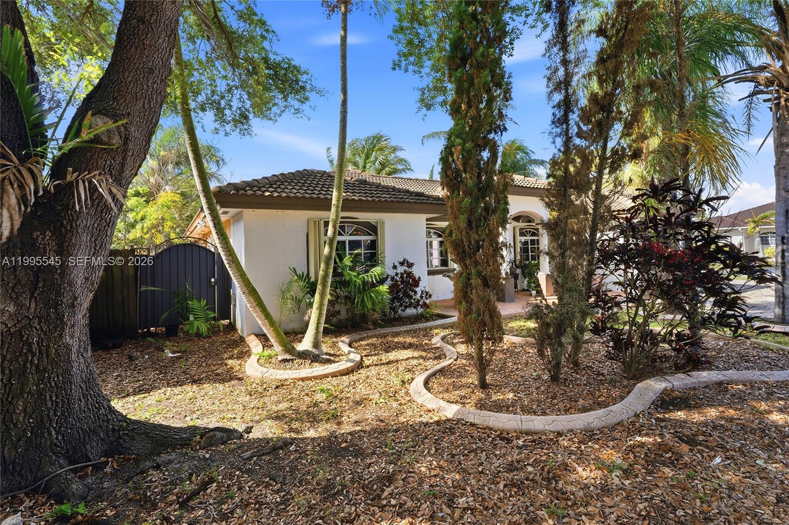 LAGUNA PONDS SEC 2 - Residential