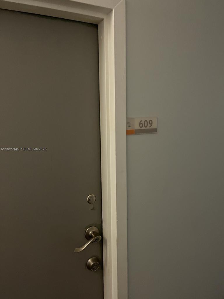 2020 NE 135th St 609