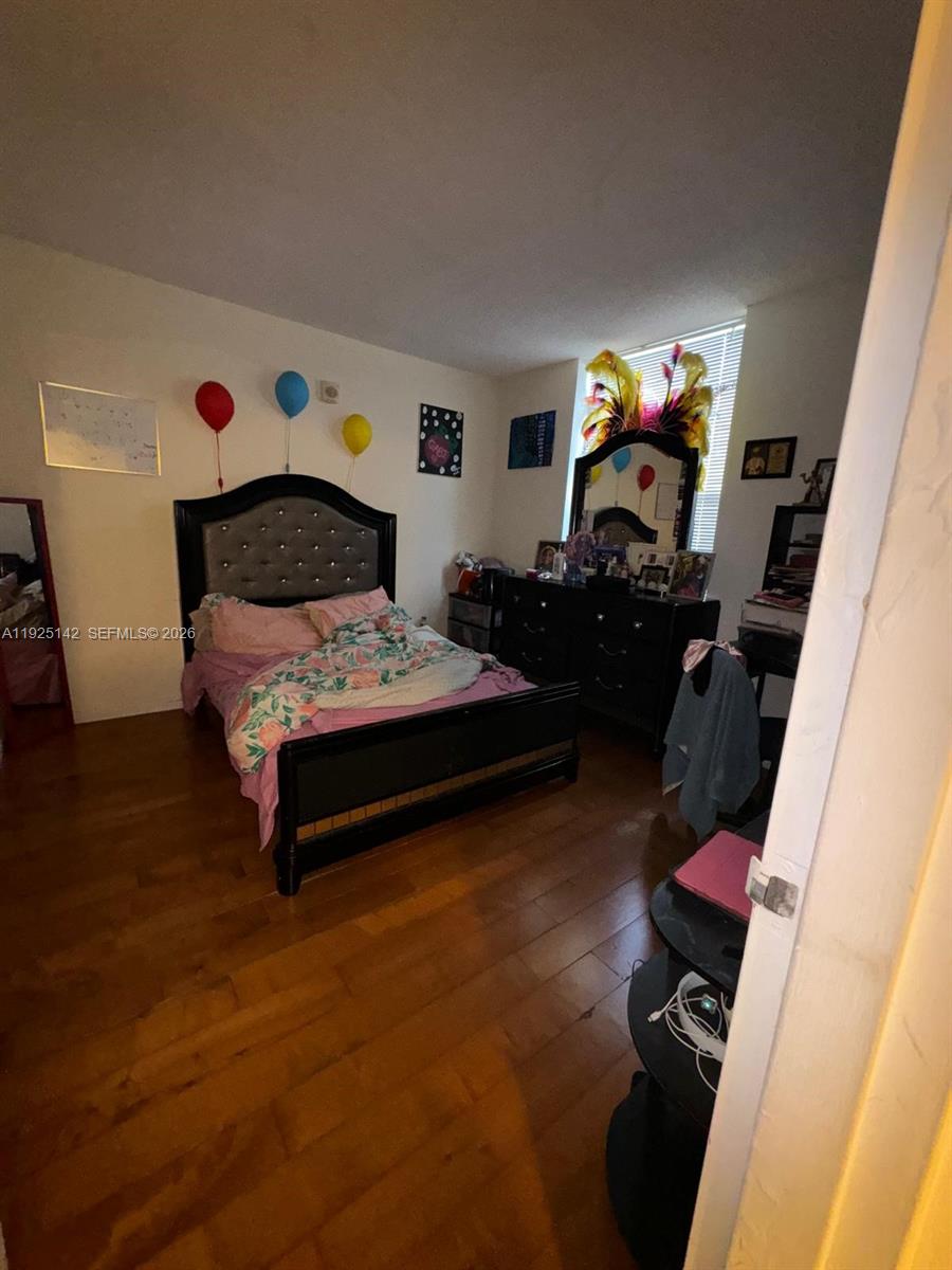 KEYSTONE TOWERS CONDO - Residential