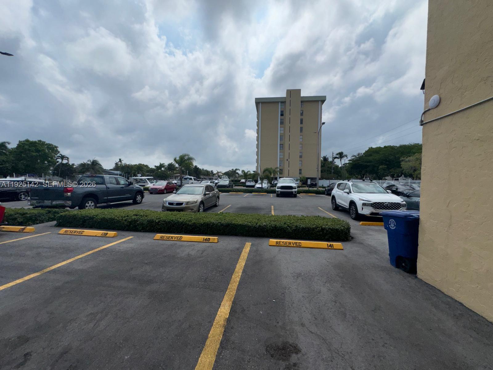 KEYSTONE TOWERS CONDO - Residential