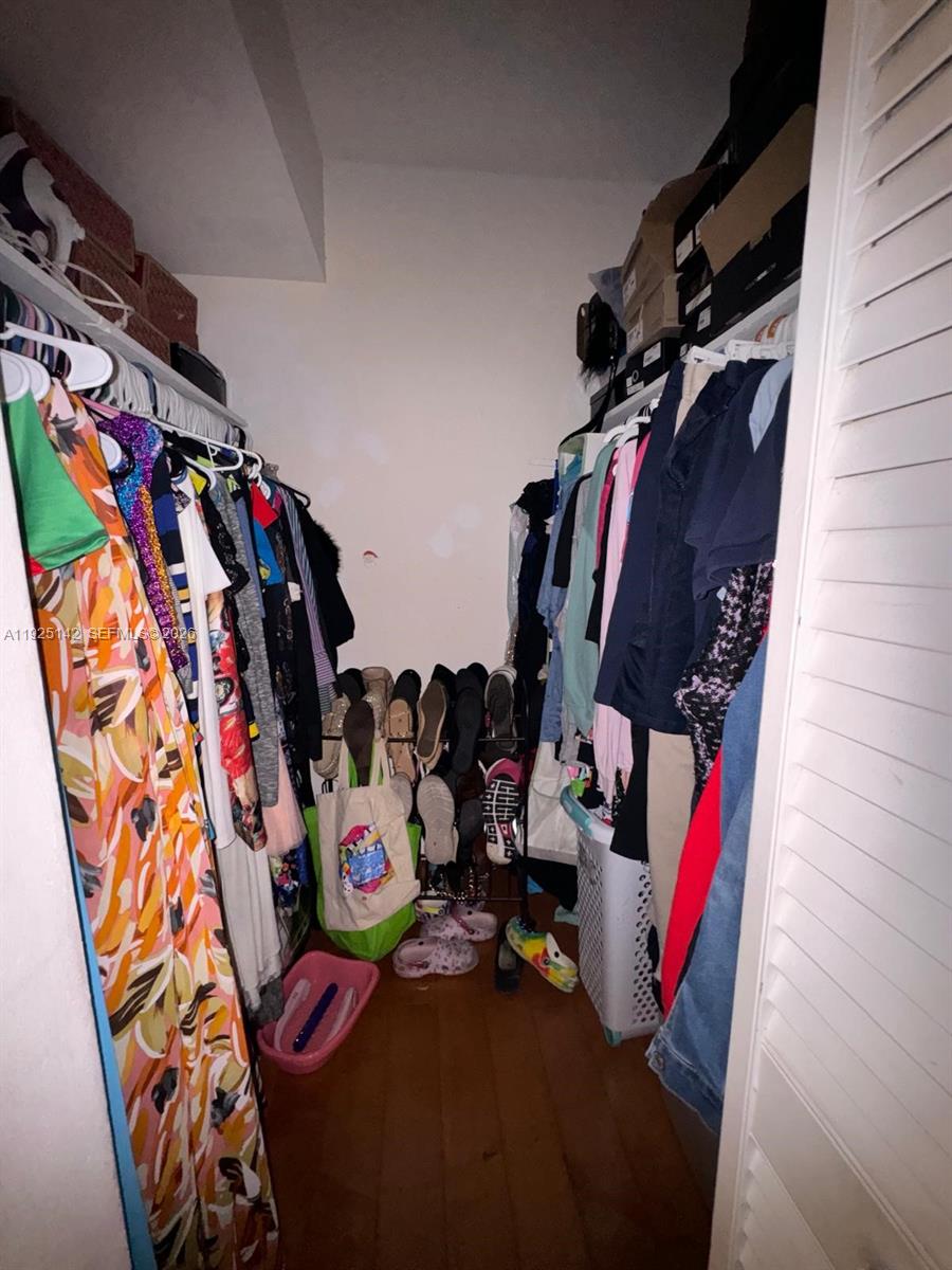 KEYSTONE TOWERS CONDO - Residential