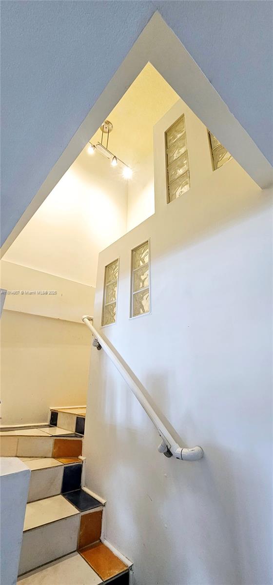 GARSAN APTS INC CONDO - Residential