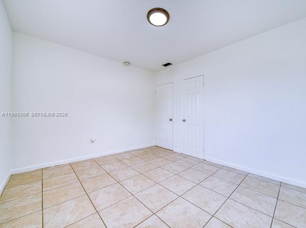 17TH AVE MANOR - Residential Lease