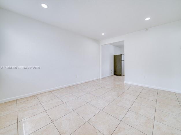 17TH AVE MANOR - Residential Lease