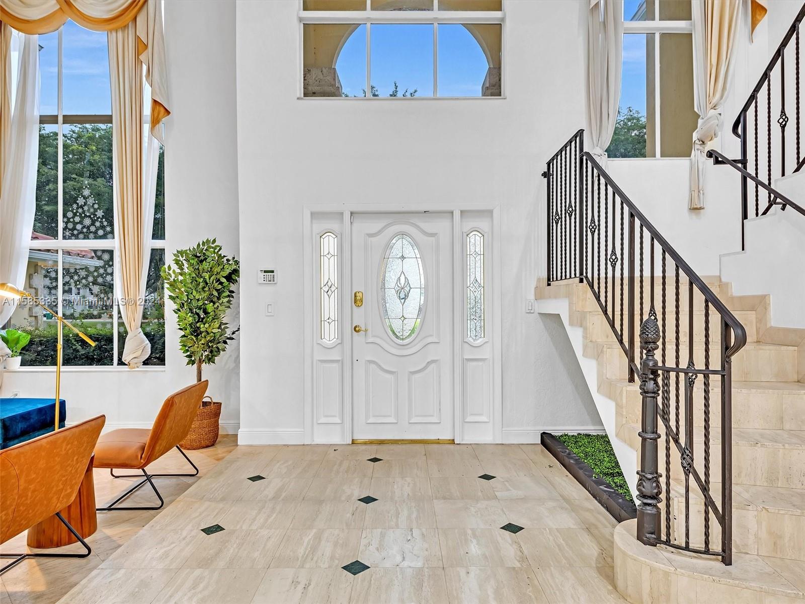 COUNTRY CLUB OF MIAMI EST - Residential