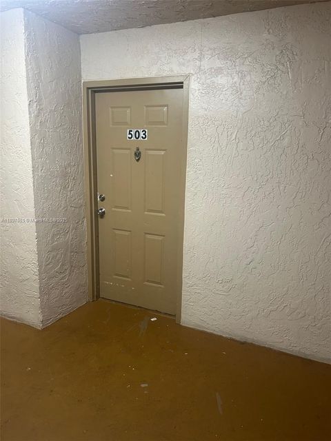 15231 SW 80th St 503 Miami FL 33193