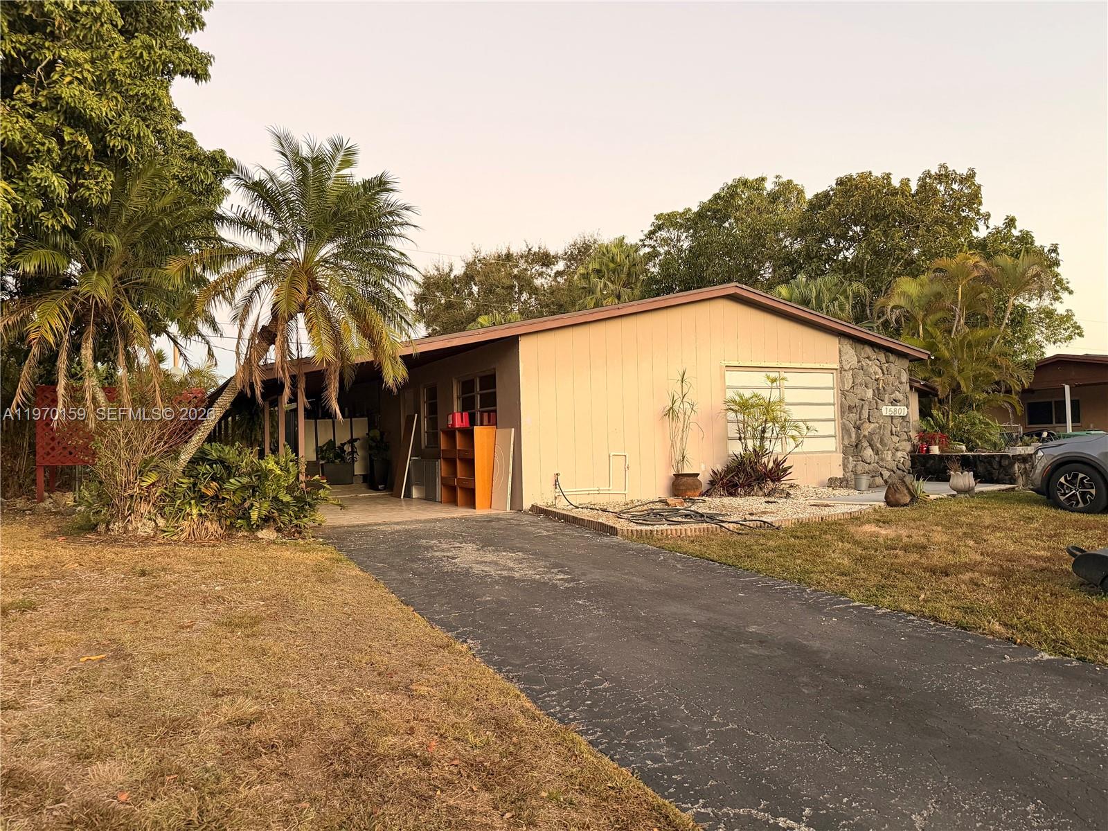 PALMETTO COUNTRY CLUB EST - Residential