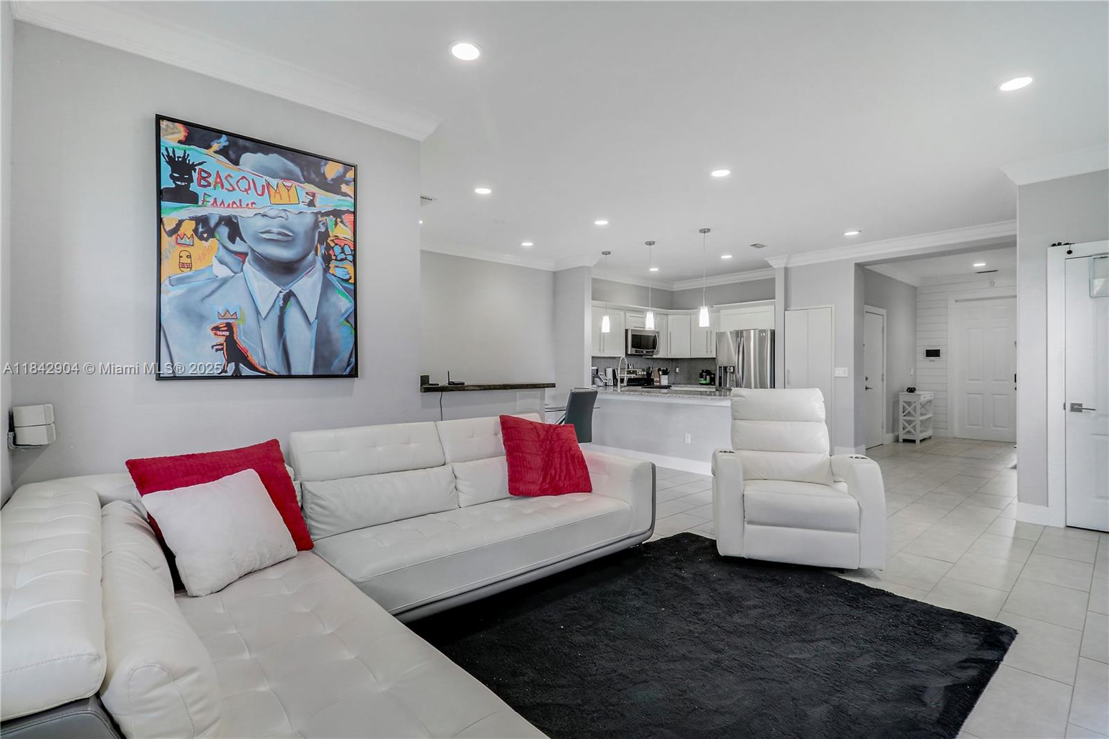 SEMINOLE GARDENS AT WOODB - Residential Lease