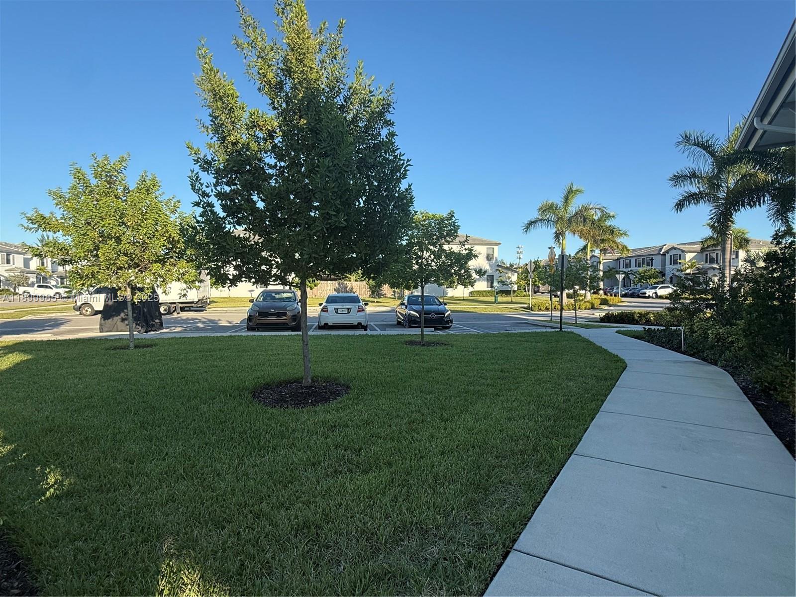 PINE ISLE - Residential
