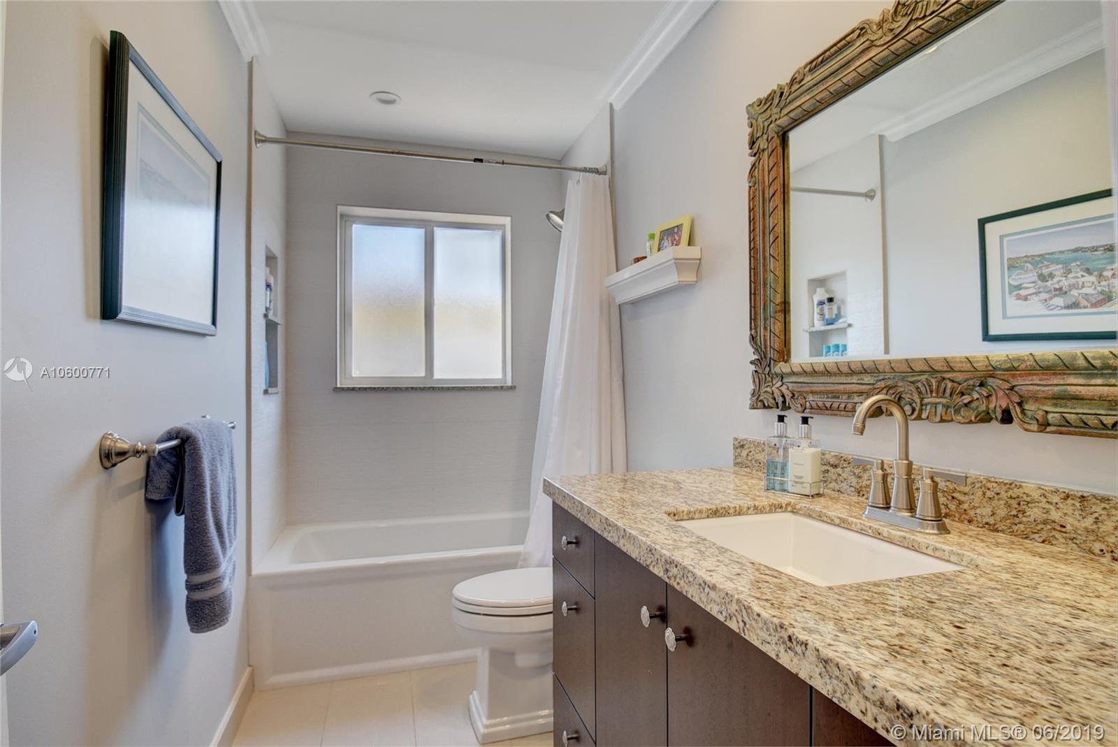 ROYAL OAK HILLS 1ST SEC - Residential