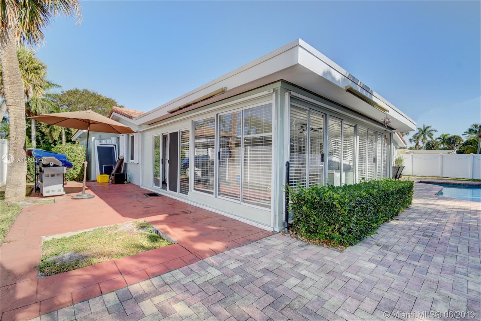 ROYAL OAK HILLS 1ST SEC - Residential