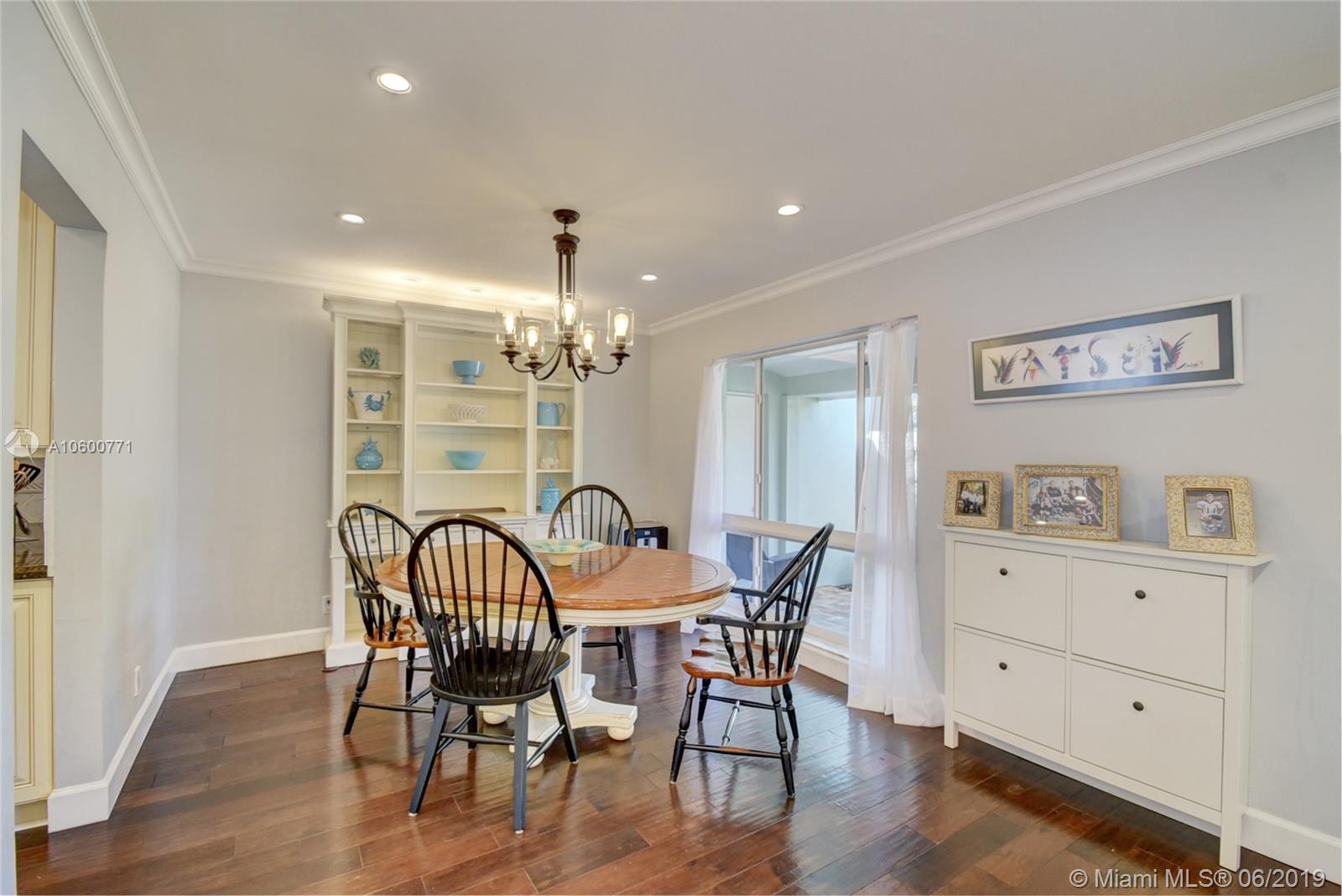 ROYAL OAK HILLS 1ST SEC - Residential