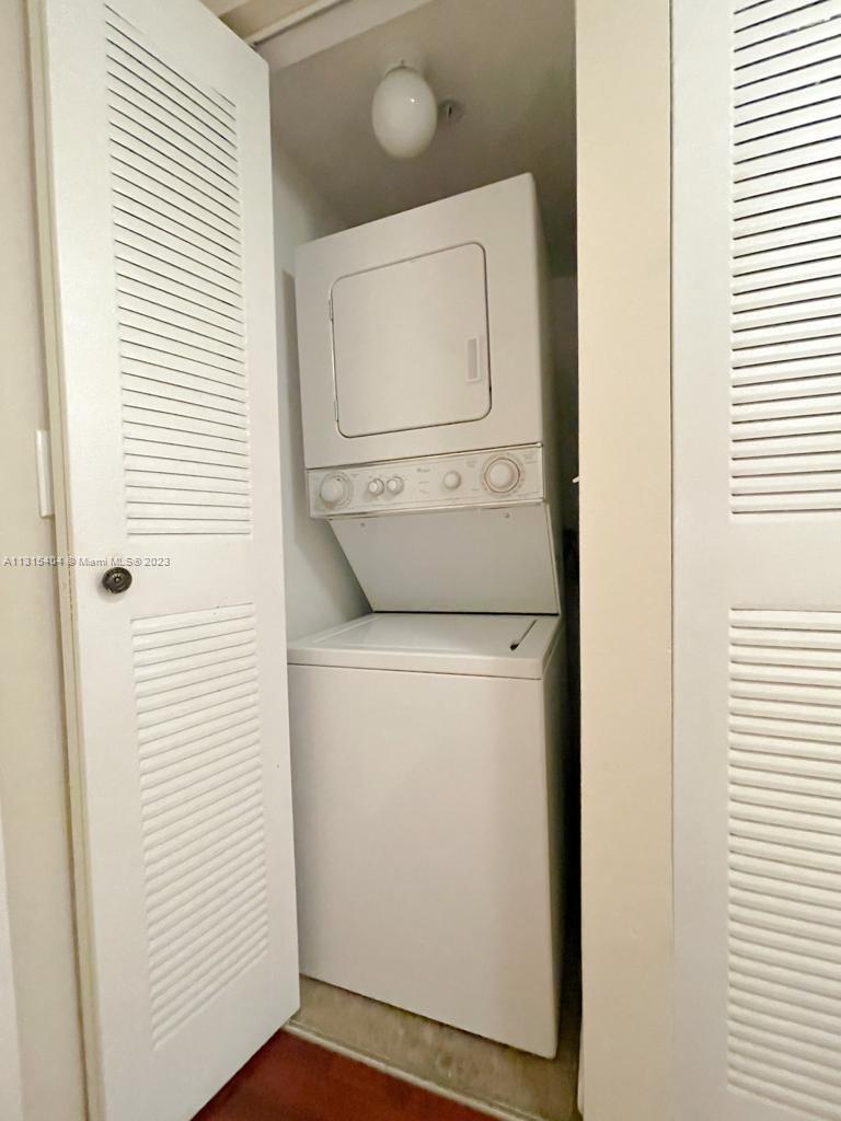 LAS OLAS BY THE RIVER CON - Residential Lease