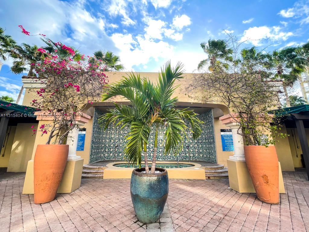 LAS OLAS BY THE RIVER CON - Residential Lease