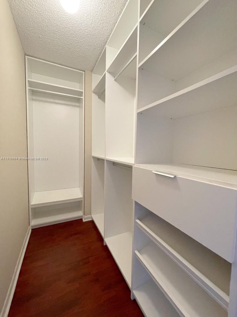 LAS OLAS BY THE RIVER CON - Residential Lease