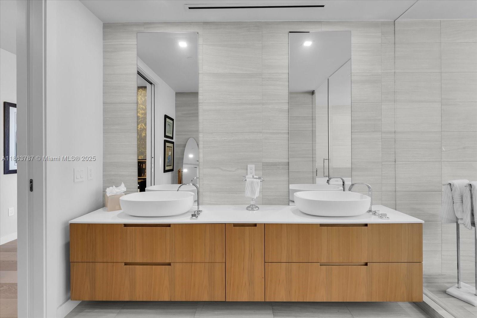 4701 NORTH MERIDIAN CONDO - Residential