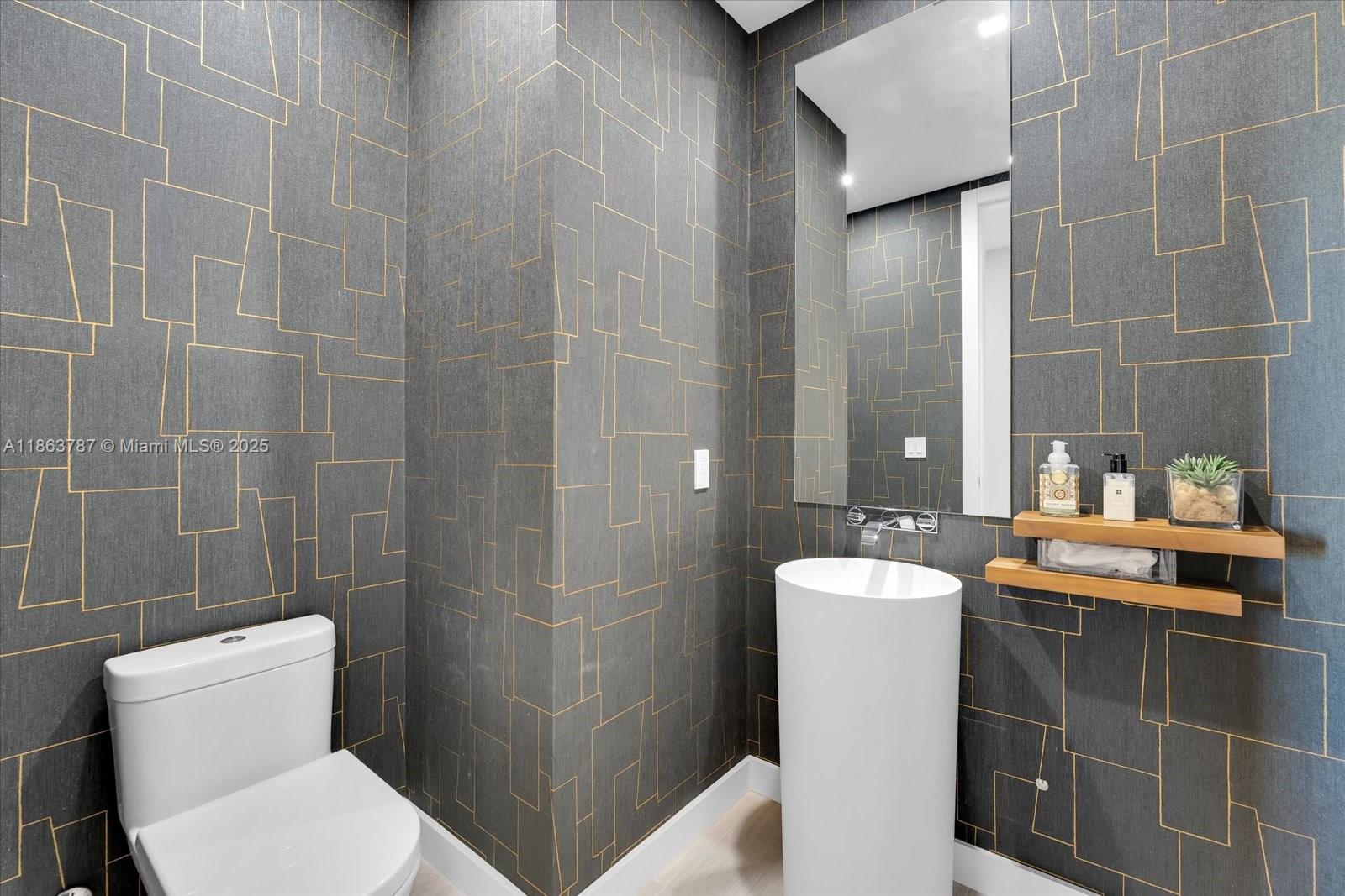 4701 NORTH MERIDIAN CONDO - Residential