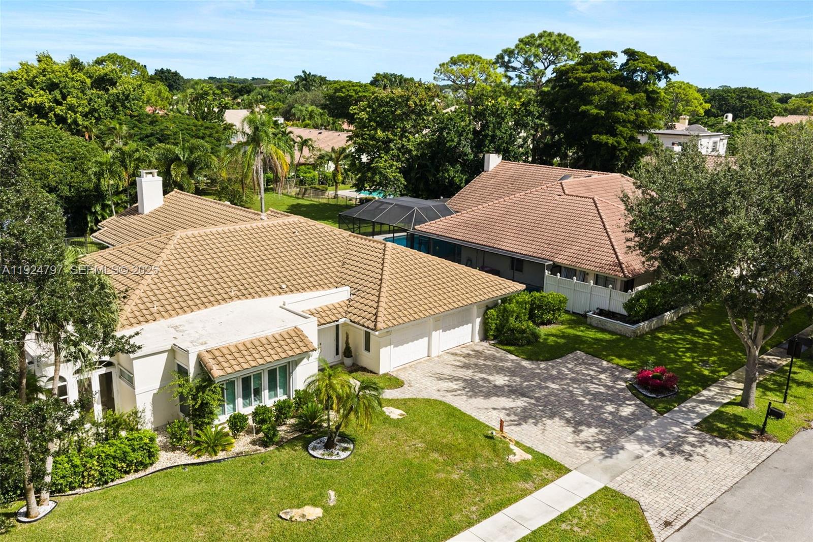 WOODLANDS SEC 1 - Residential