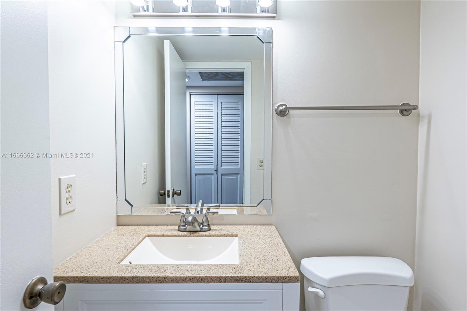 CENTURY VILLAGE CORNWALL E - Residential