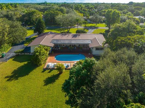 A home in Pinecrest