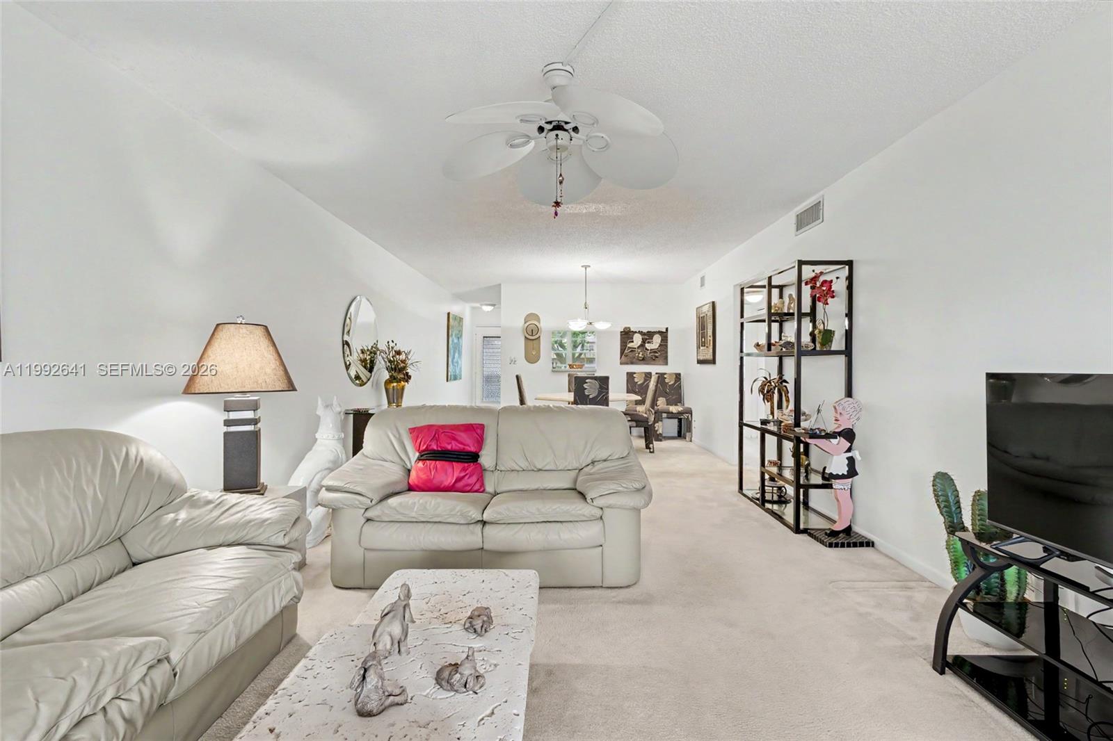 LUCAYA VILLAGE - Residential