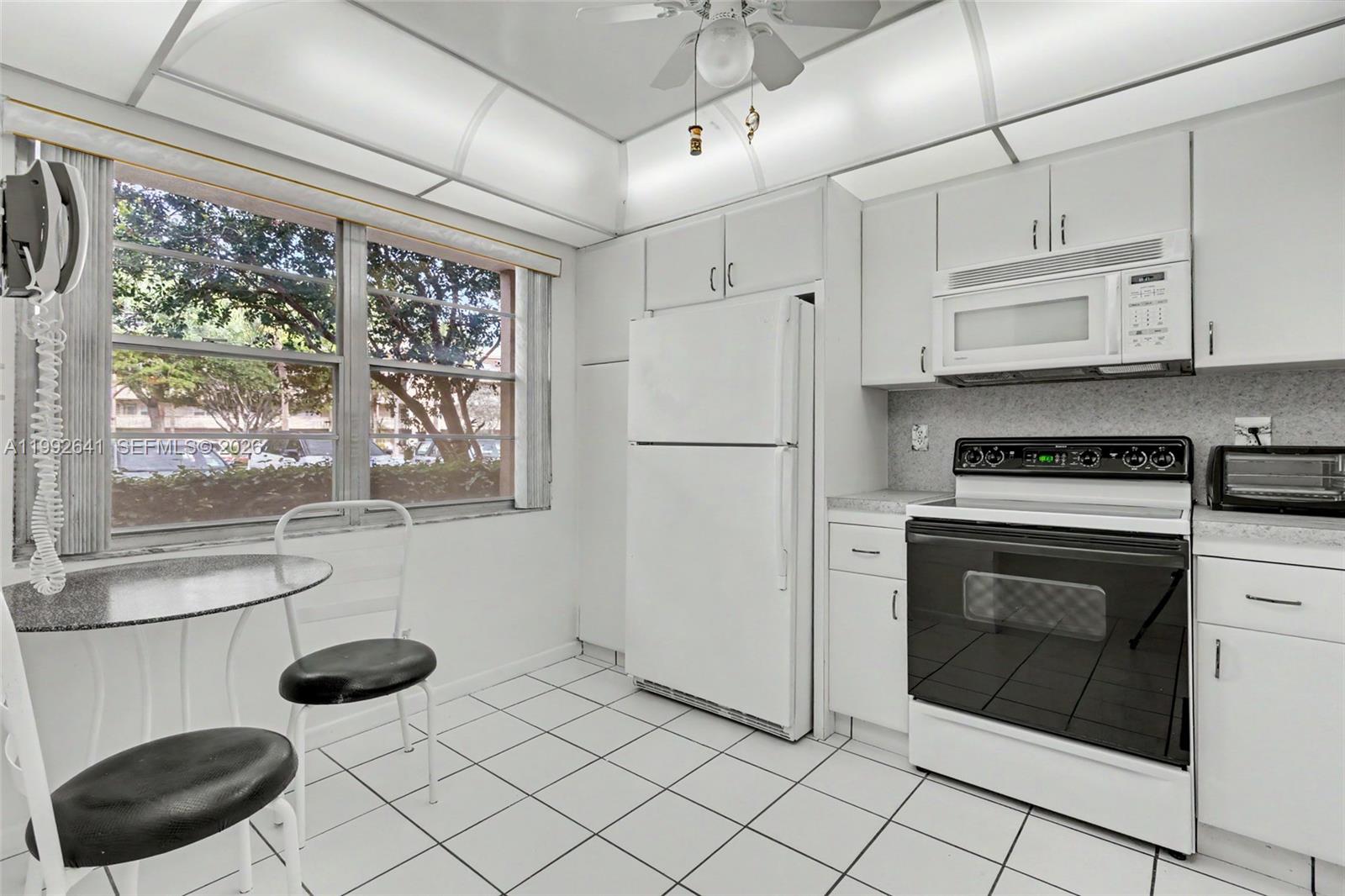 LUCAYA VILLAGE - Residential