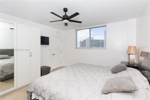 Tiny photo for 19370 Collins Ave #621, Sunny Isles Beach, FL 33160 (MLS # A12017173)