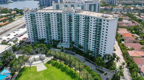 Tiny photo for 19370 Collins Ave #621, Sunny Isles Beach, FL 33160 (MLS # A12017173)
