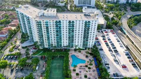 Tiny photo for 19370 Collins Ave #621, Sunny Isles Beach, FL 33160 (MLS # A12017173)