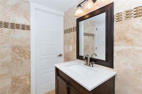 Tiny photo for 19370 Collins Ave #621, Sunny Isles Beach, FL 33160 (MLS # A12017173)