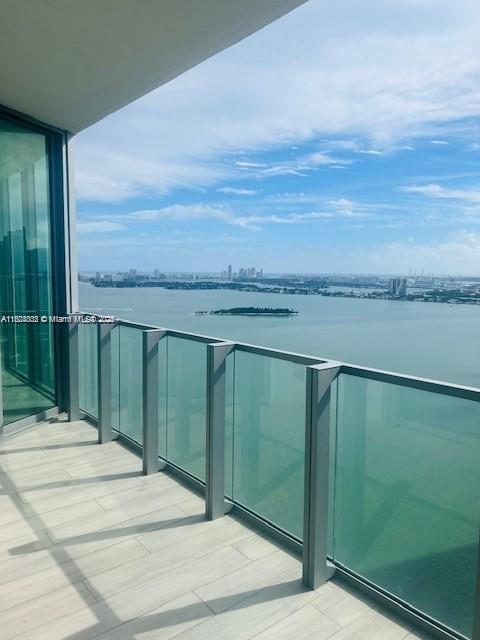 2900 Ne 7th Ave 3209, Miami, Broward County, Florida - 1 Bedrooms  
2 Bathrooms - 