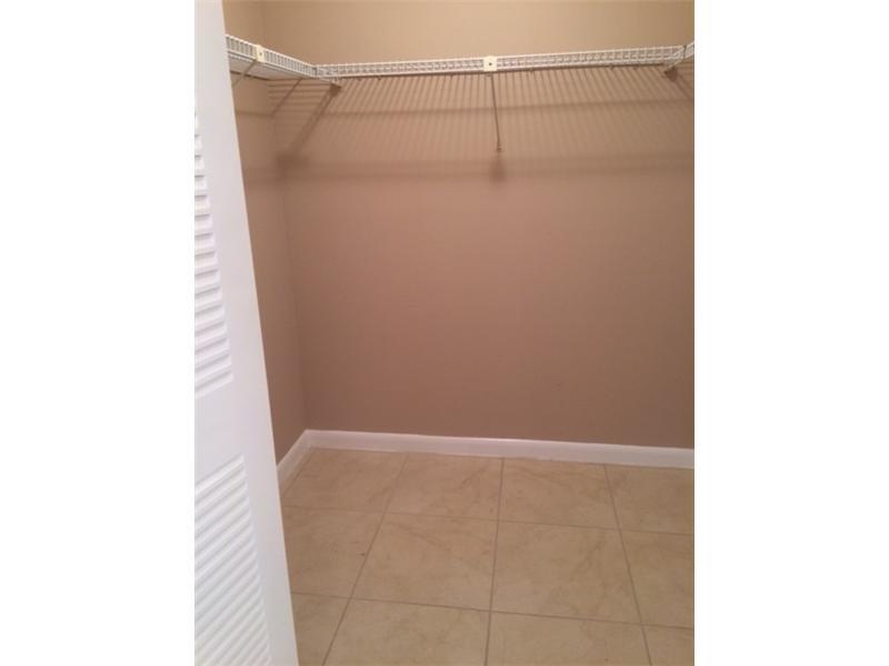 BRIARWINDS CONDO - Residential Lease