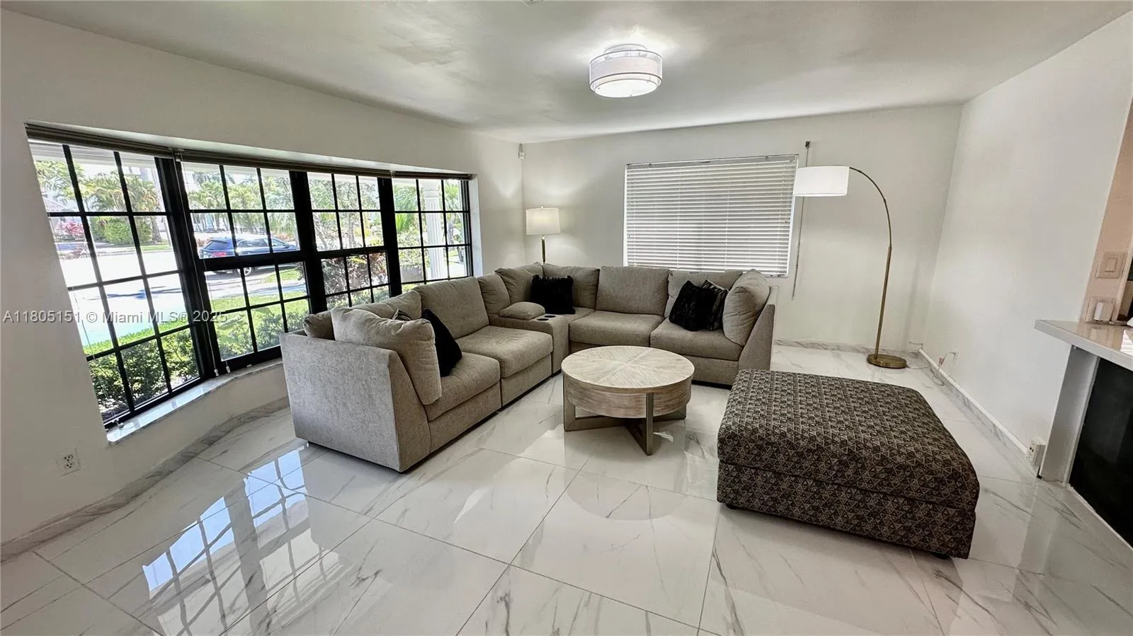 Hollywood, Florida 33019, United States, 4 Bedrooms Bedrooms, ,4 BathroomsBathrooms,Residential,Active,135251