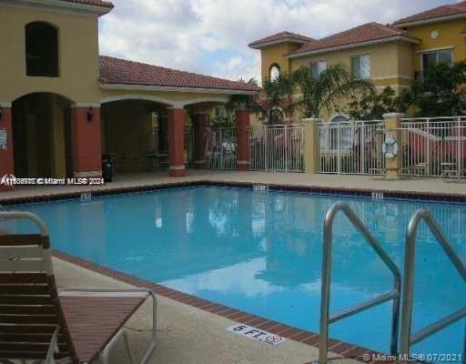 403 W Santa Catalina Cir