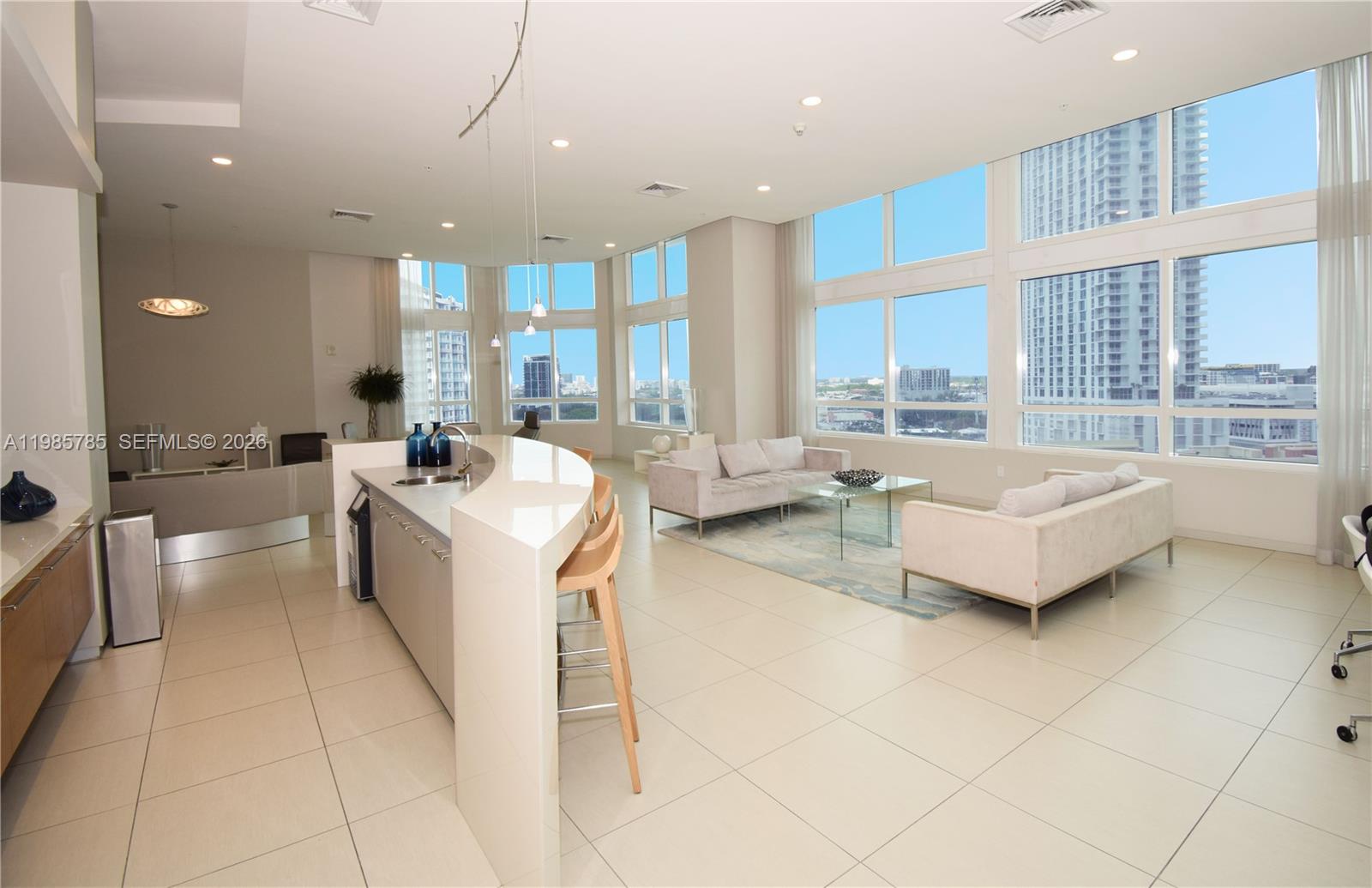 QUANTUM ON THE BAY CONDO - Residential