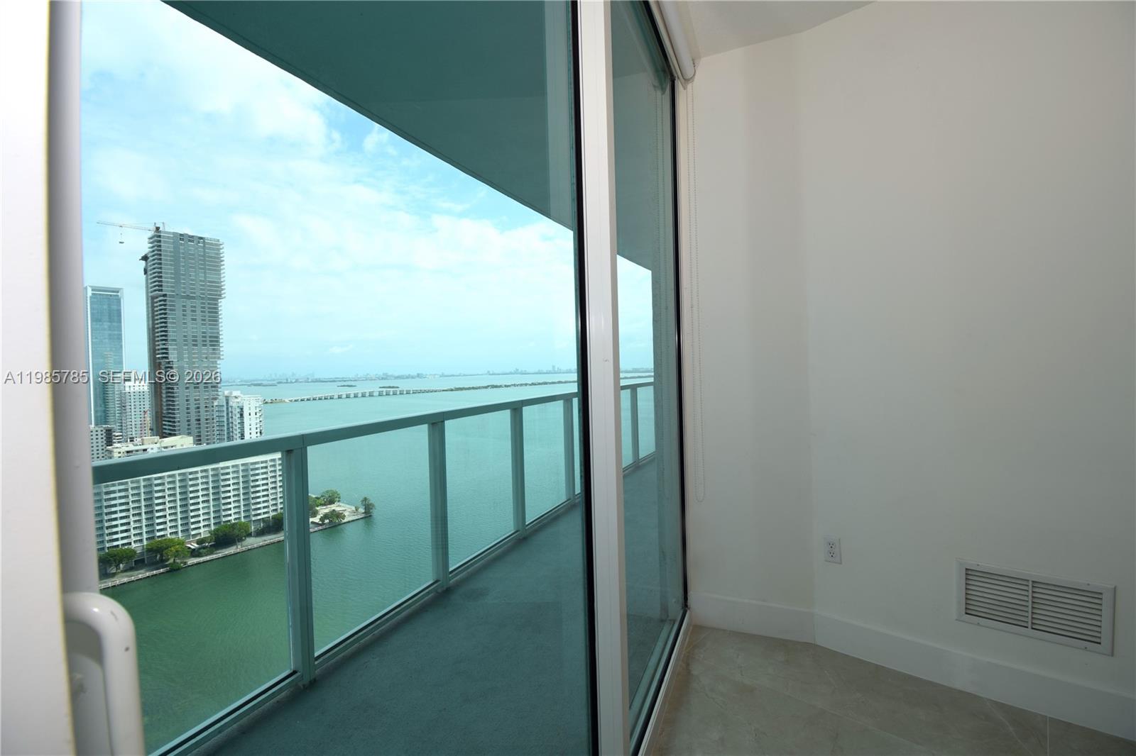 QUANTUM ON THE BAY CONDO - Residential