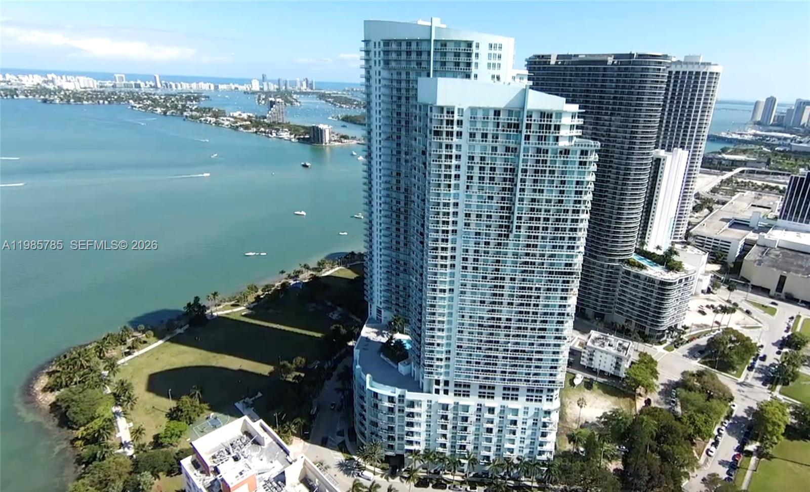 QUANTUM ON THE BAY CONDO - Residential