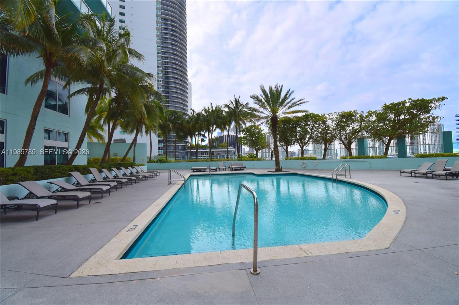 QUANTUM ON THE BAY CONDO - Residential