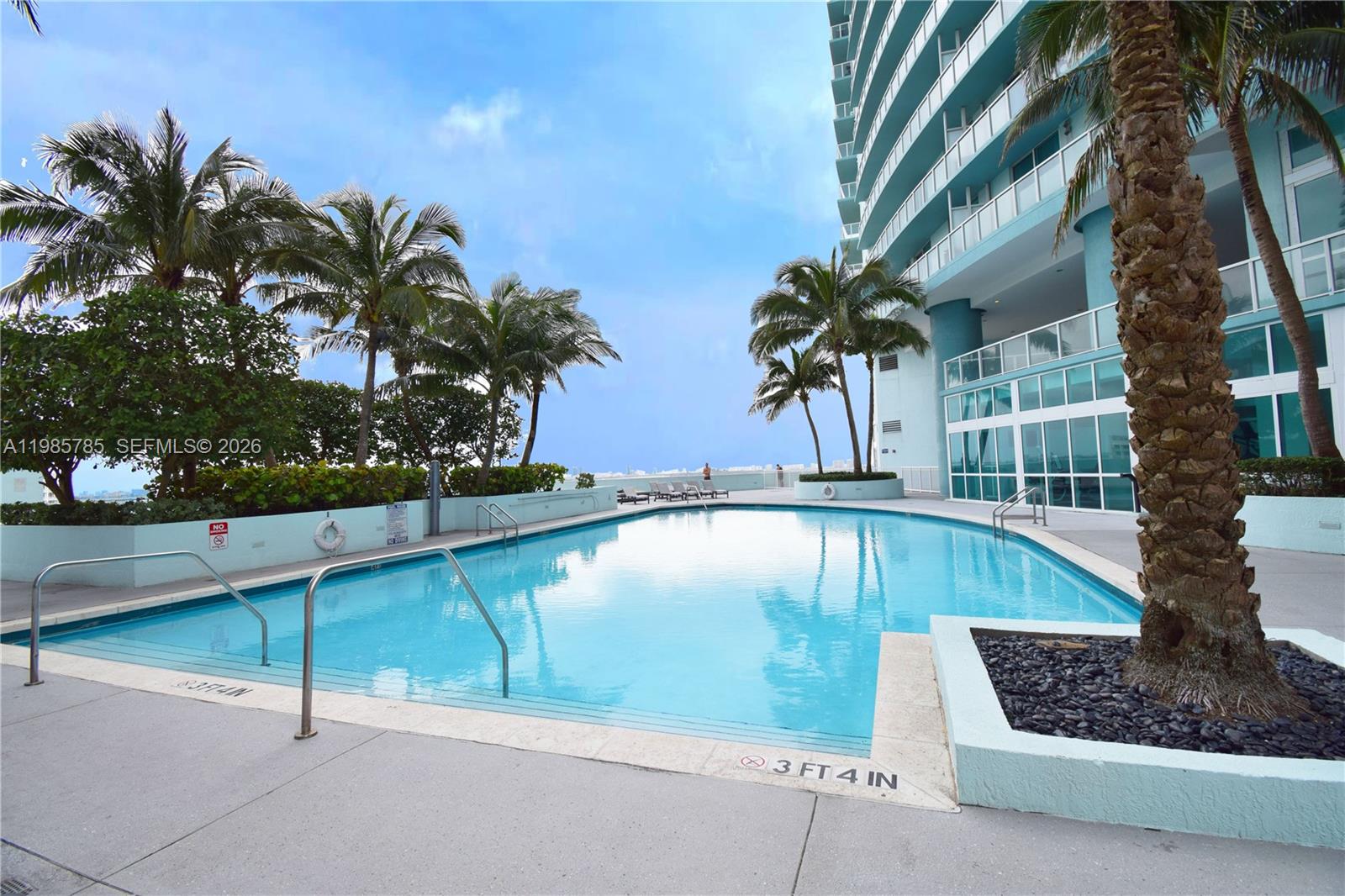 QUANTUM ON THE BAY CONDO - Residential