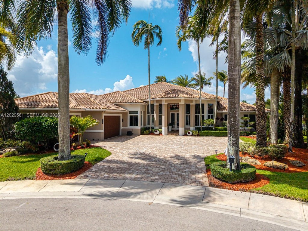 Photo of 2458 Provence Ct, Weston, FL 33327 (MLS # A12029581)