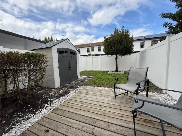 AQUABELLA SECTION TWO - Residential