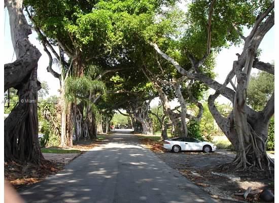 CORAL GABLES SEC A - Residential Lease