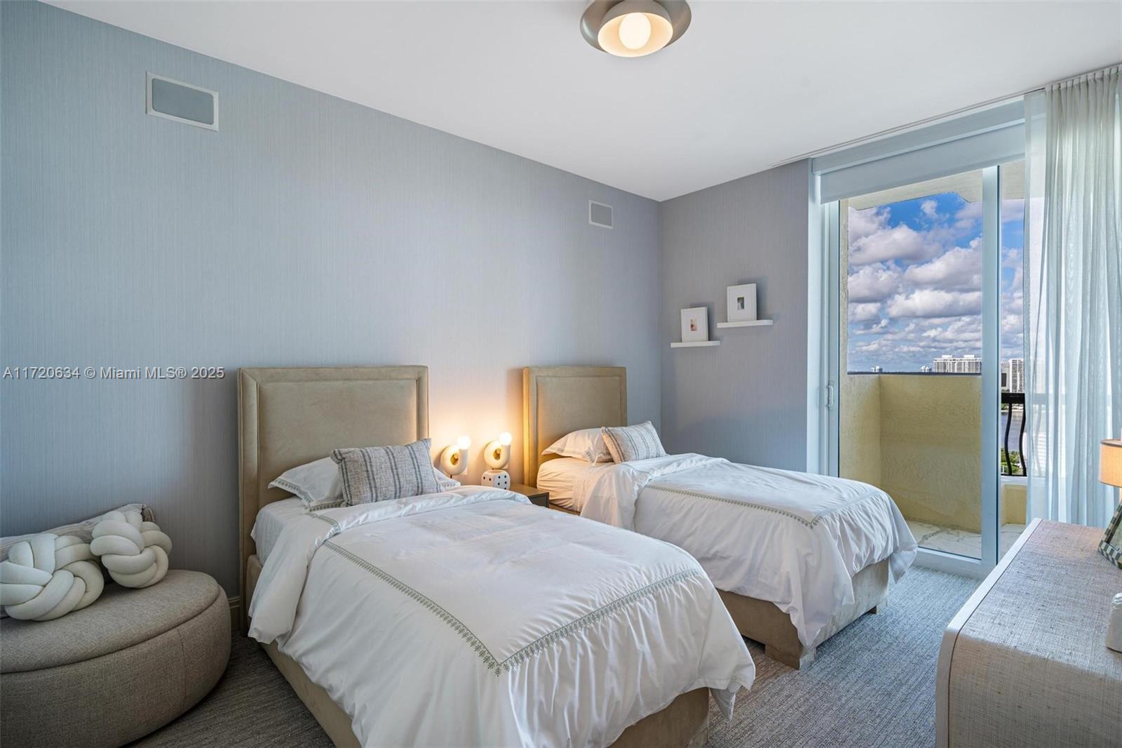 ACQUALINA OCEAN RESIDENCE - Residential