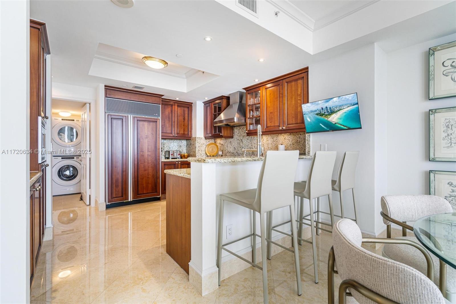 17875 E Collins Ave 3404