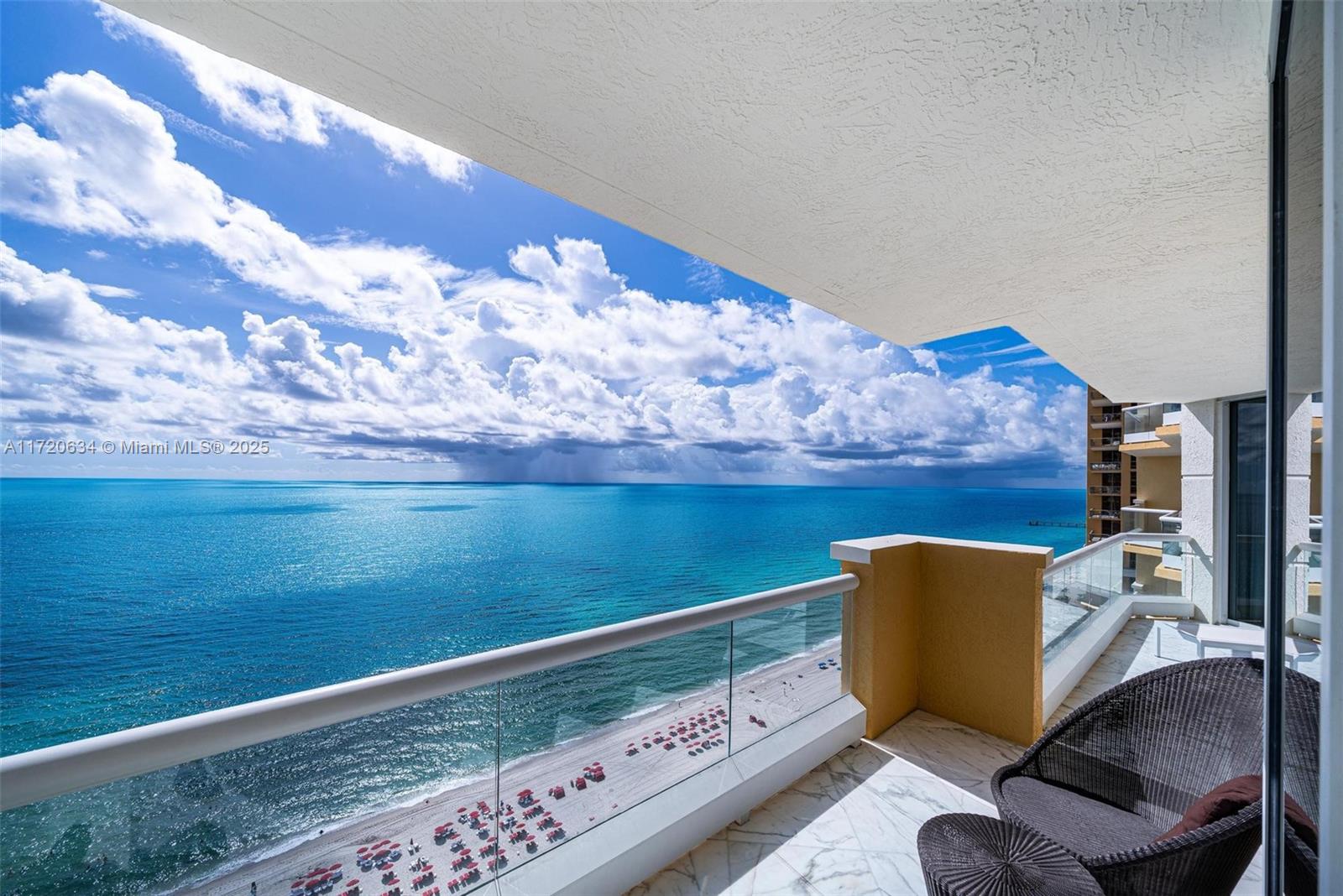 ACQUALINA OCEAN RESIDENCE - Residential