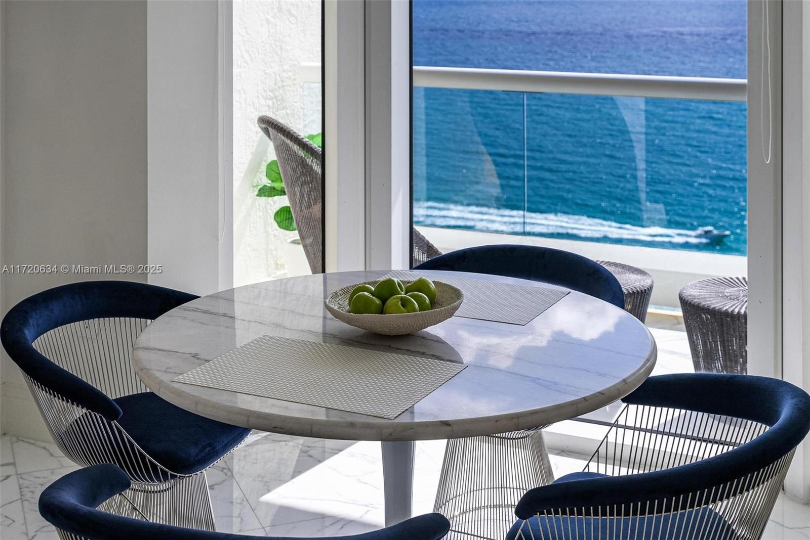 ACQUALINA OCEAN RESIDENCE - Residential