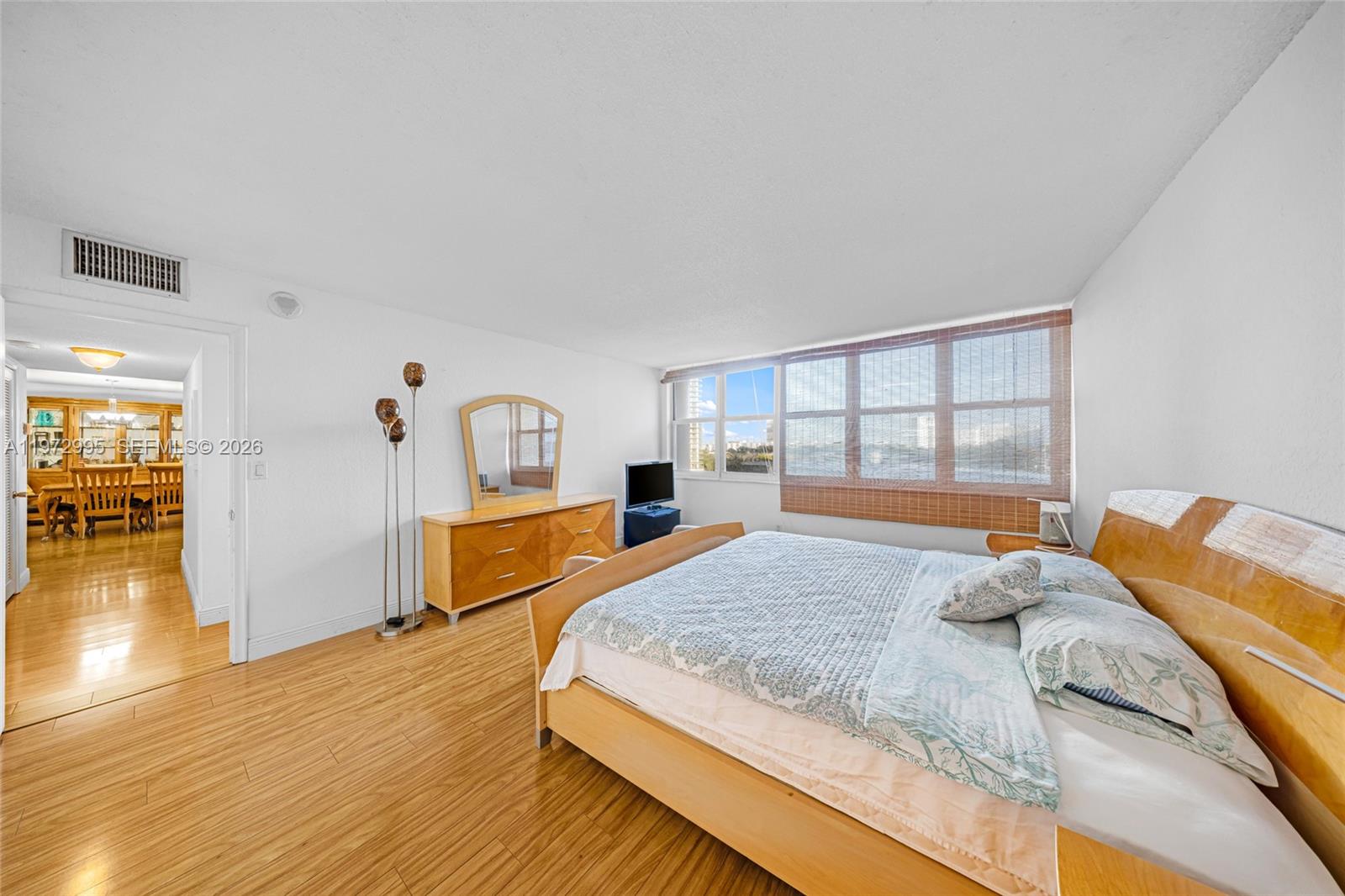 IMPERIAL TOWERS CONDO - Residential Lease