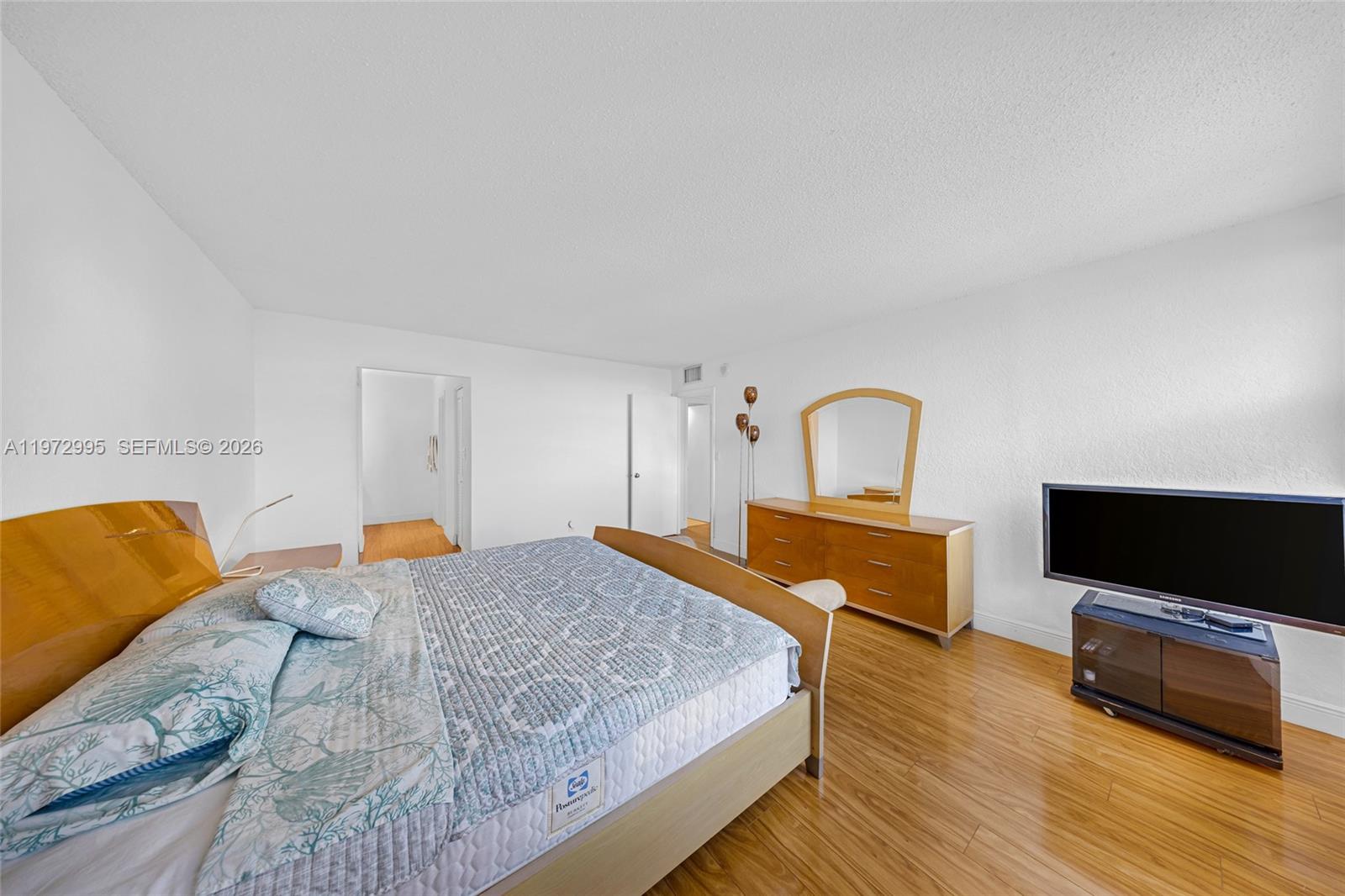 IMPERIAL TOWERS CONDO - Residential Lease